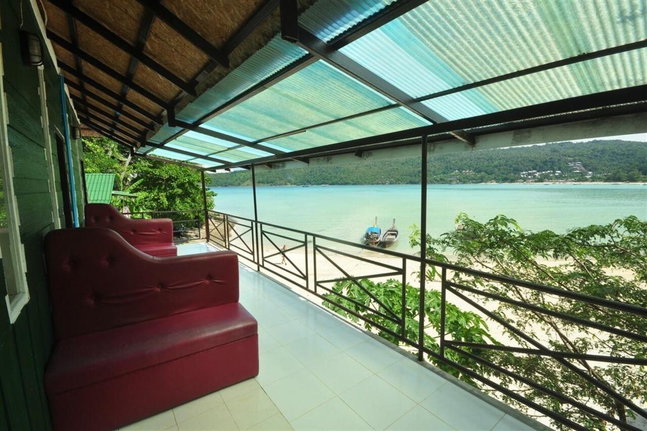 Phi Phi Beach Front Resort Esterno foto