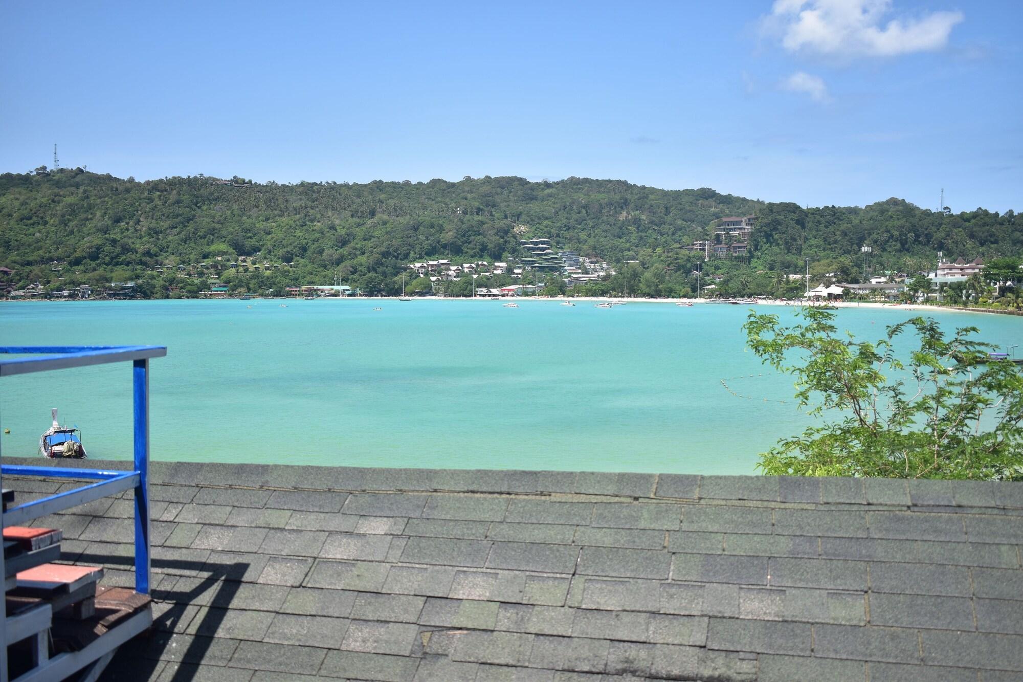 Phi Phi Beach Front Resort Esterno foto