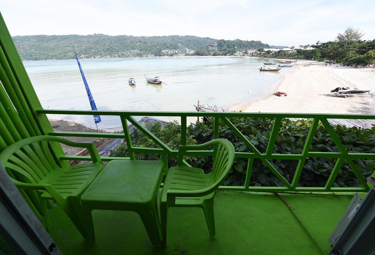Phi Phi Beach Front Resort Esterno foto
