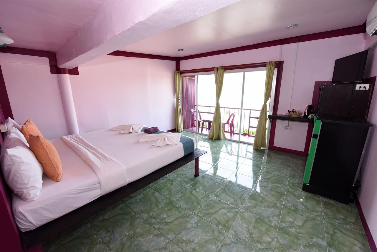 Phi Phi Beach Front Resort Esterno foto