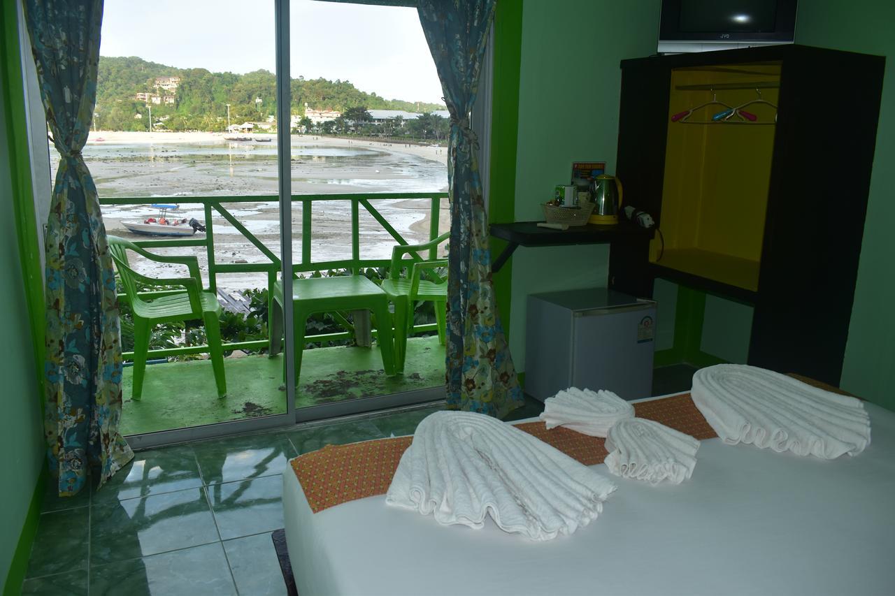 Phi Phi Beach Front Resort Esterno foto